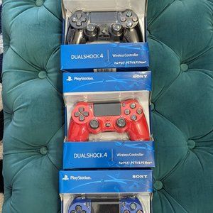 Sony Dualshock 4 Playstation Controllers
